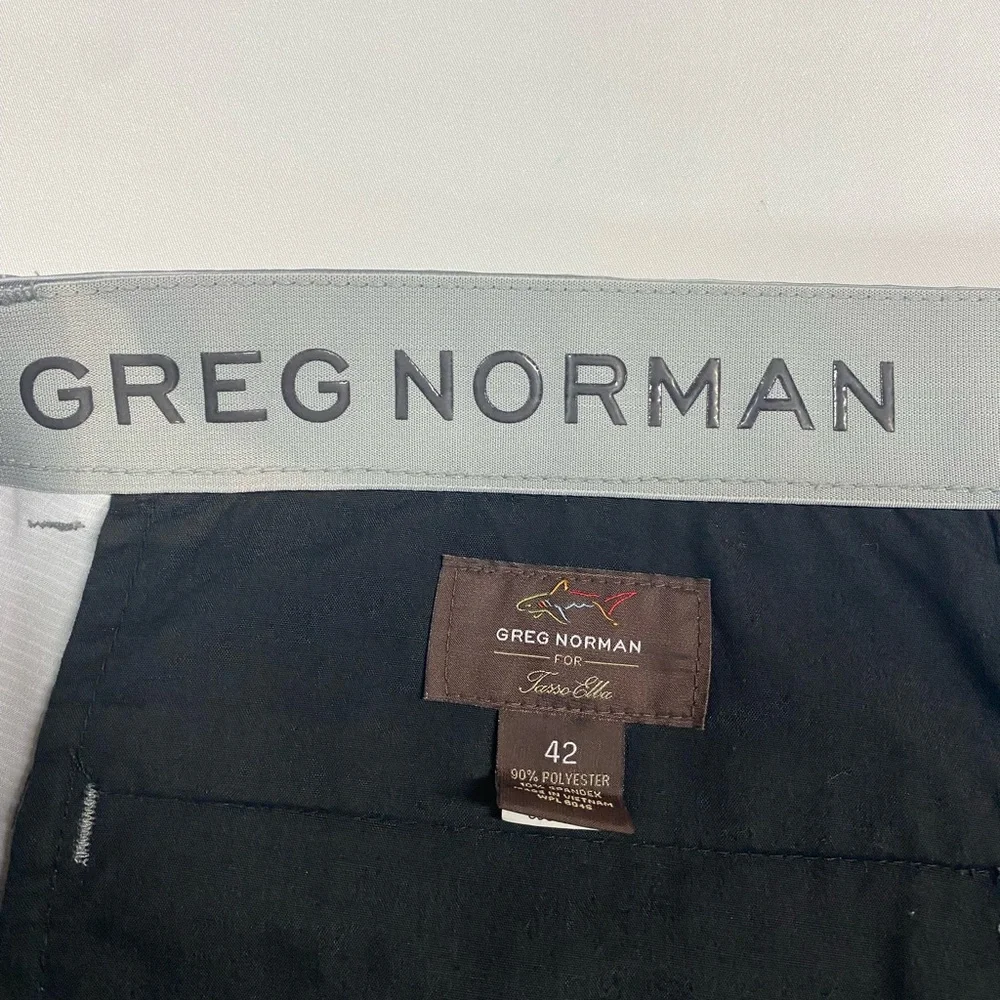 Greg Norman Gray Flat Front Striped Golf Shorts Men’s 42W - Picture 4 of 4